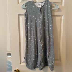Halo Gray Sleep Sack with Bird Pattern-Sz Lg, gently used
